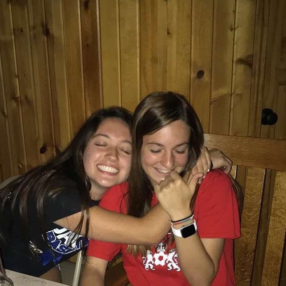 Meet your Posher, Attison - Picture 1 of 1